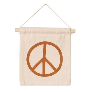 Imani + Kids by Imani Collective / ✌️ Peace hang sign